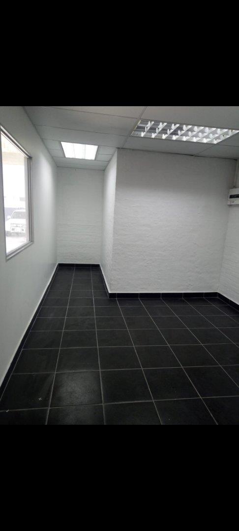 To Let commercial Property for Rent in North End Eastern Cape